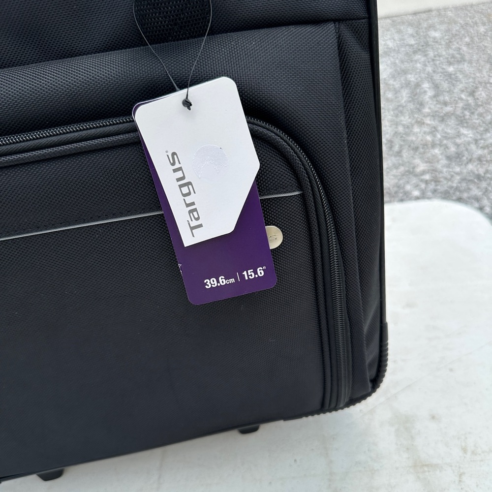 Targus Black Laptop Bag